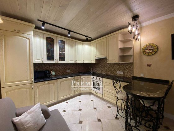 Будинок біля моря, 10 ст. Фонтану, Одеса Одесса