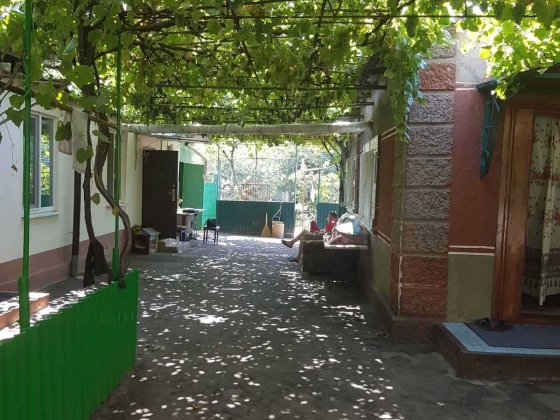 Два дома на участке в городе Одеса