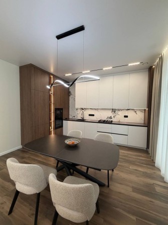 Будинок з якісним ремонтом. Петропавлівська Борщагівка - фото 1