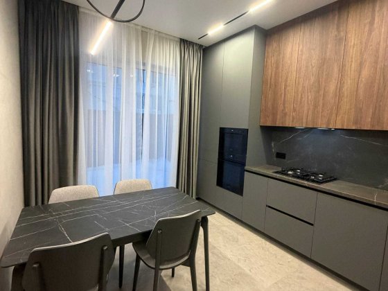 Дуплекс з ремонтом та меблями біля Києва 3 км | Центральні комунікації Петропавлівська Борщагівка