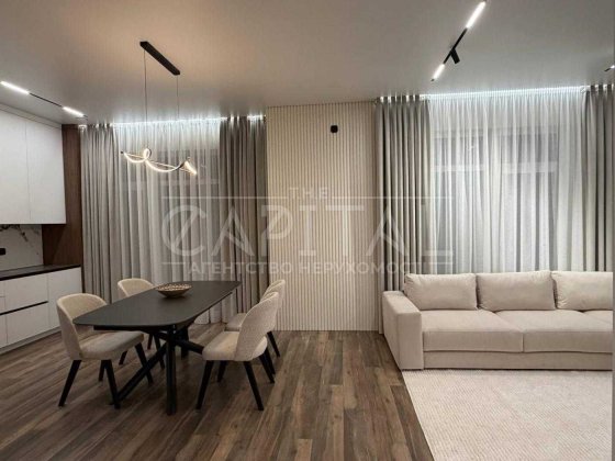 Продаж будинку в закритому КМ Петропавлівська Борщагівка Петропавловская Борщаговка