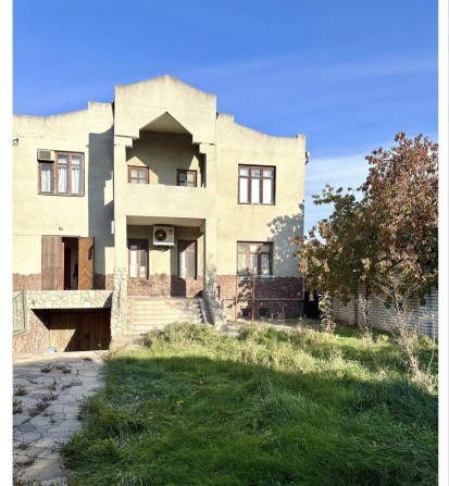 Продам будинок на вул. Купріна( фітнес комплекск «Загублений світ» - фото 1