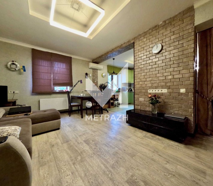 Продам Дом.метро Холодная гора.Центральный рынок.Локомотив - фото 1