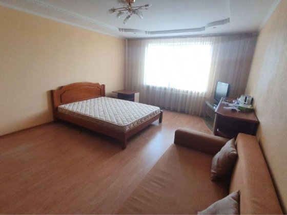 Вільна з 18 березня, оренда Центр, 3-х кімн.кв, вул. Гоголя 137 Черкаси