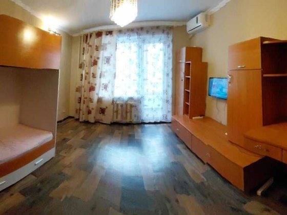 Оренда 1 к кв з ремонтом по вул. Іллєнка Черкассы