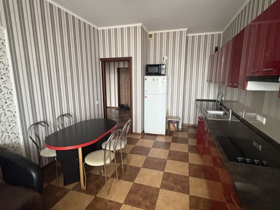 БЕЗ КОМІСІЇ, ВІД ВЛАСНИКА, оренда 2км. кв, бул.Лесі Укр 7-А, Печерськ. Киев