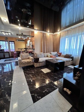 Оренда квартири,  сауна, джакузі, меблі, техніка! - фото 1