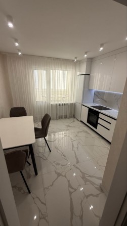 Перша Здача 1 кім.квартира Голосіївський - фото 1