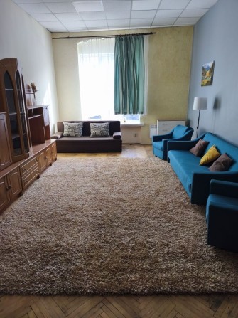 Здається 2 кімн. квартира в центрі міста! - фото 1