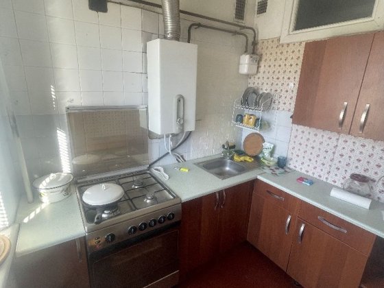 Вільна 2во кімнатна квартира Левка Лукьяненка Чернигов