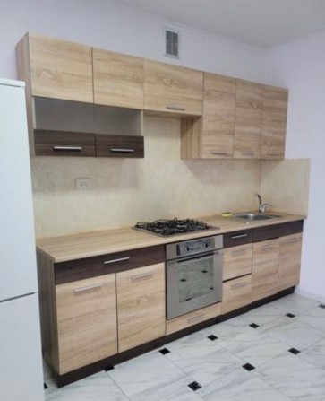 Оренда 3 кім кв,90 кв, Н. Район, для 4 студентів - фото 1