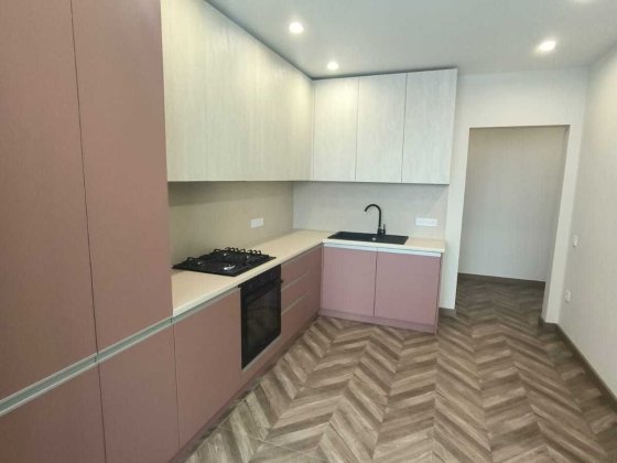 Здається 2 новобудова в ЖК "Кришталеве Озеро". Перша здача! Черновцы