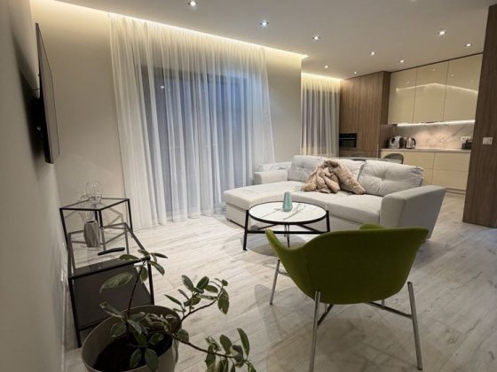 Оренда дизайнкрської 1,5кімнатної/набережна Ужгород