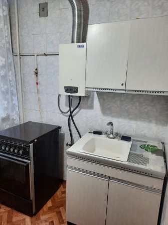 Здам 2 кімнатну квартиру з меблями - фото 1