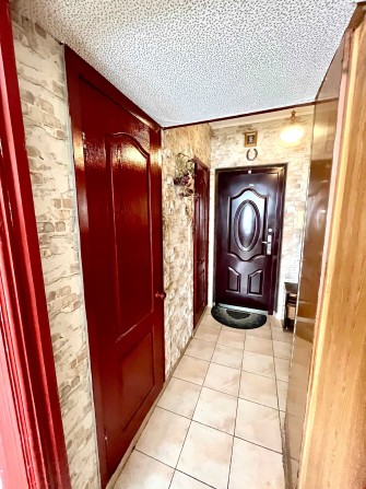 1-кім. Оренда, пр-т Червоної Калини 49,газифікований.ТЦ Фестивальний - фото 1