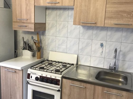 Оренда 1-К квартири ГАЗ метро Вирлиця МакДональдз вул.Бажана 9-В Киев