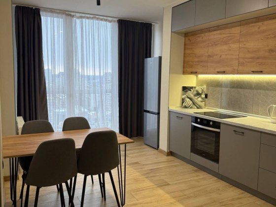 Здам квартиру ЖК Лебединий . Хозяйка без комісії Киев