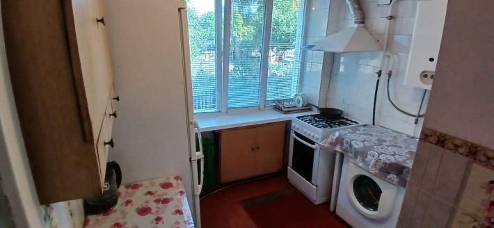 Здається 3-и.кім.кв, в тихому центрі, вул.Гуржіївська,8 - фото 1