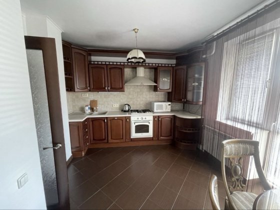 Оренда 3 кімнатної Ужгород