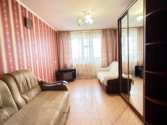 Здається в оренду 1-кімнатна видова квартира на Митниці Черкассы