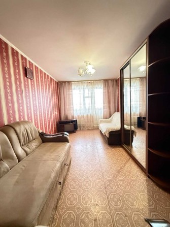 Здається в оренду 1-кімнатна видова квартира на Митниці - фото 1