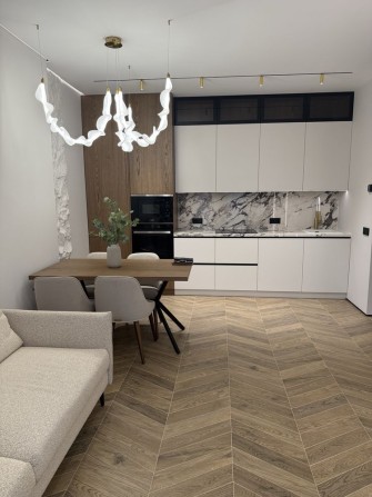 Оренда 2х кімнатної квартири (перша здача) - фото 1