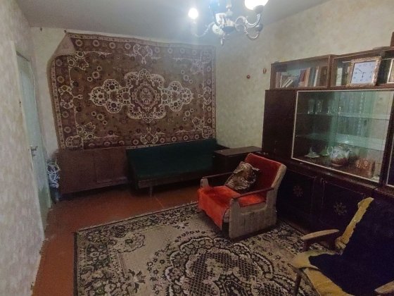 Сдам (ХОЗЯИН) 2-комнатную квартиру 2/9эт на Рокоссовского (Лукьянен Чернигов