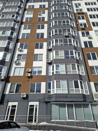 2-кімнатна квартира з паркомісцем в центрі - фото 1