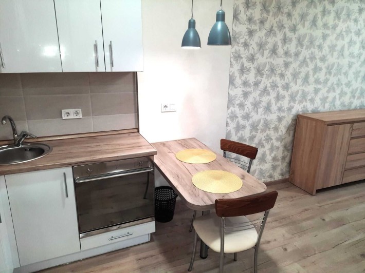 Здається  1к-студія ,ЖК Комфорт Таун, пр.Соборності 17, вільна - фото 1