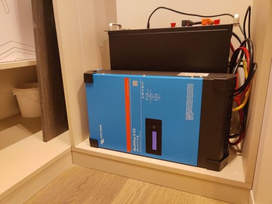 Инвертор есть! Первая сдача дизайнерской квартиры 50м2, ЖК White Lines Київ