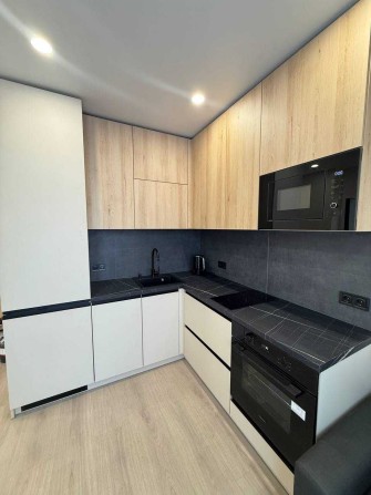 Первая Аренда Победа 1, ЖК Фаворит, Авторский Ремонт, Всё Новое - фото 1