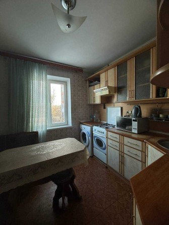 Здається в оренду трикімнатна квартира в центрі міста, по вул. Гончій! - фото 1