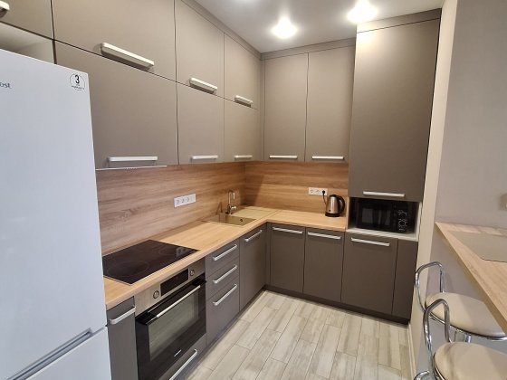 Сдам 2к квартиру  Победа 1, Правый берег, ЖК Манрыковский Дніпро