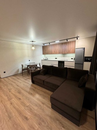 Оренда стильної квартири, р-н "Поділля" - фото 1