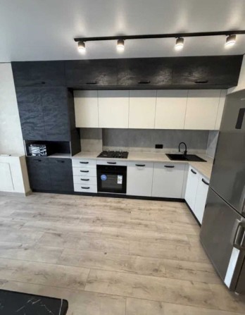 Довготривала оренда 1к квартири на вул. Праведників світу - фото 1