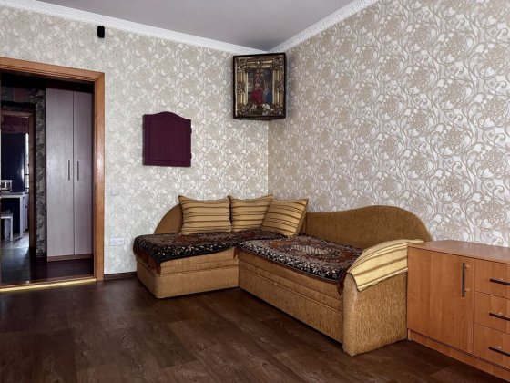 Снимите квартиру на Высоцкого, 4 жм Ломивский (Фрунзенский) Днепр