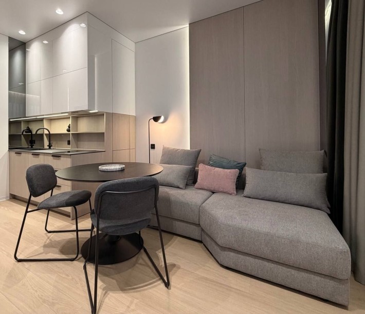 1к Порт Сити, Набережная Победы 1л - фото 1