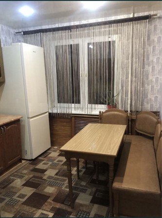 Власник здам квартиру Тополя 3 Епіцентр Метро Запорізьке шосе Панікахи - фото 1