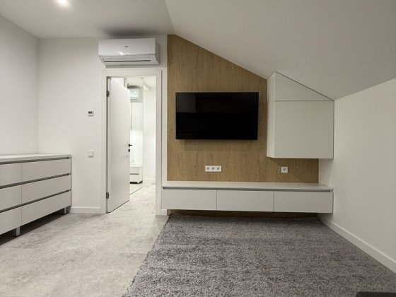 Сдам в оренду квартиру з паркомісцем на Перемозі Днепр