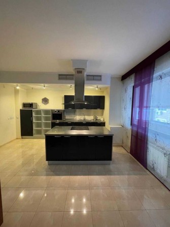 Оренда  Історичний Центр 260 м2 вул Кропивницького 10 Хрещатик - фото 1