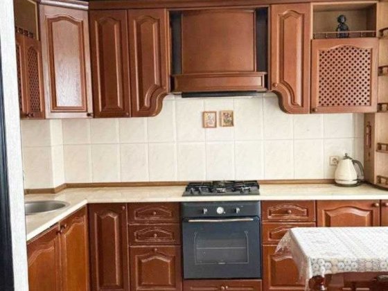 Первая Аренда Большая Однокомнатная Победа 5, рядом б. Славы Плита Газ Днепр