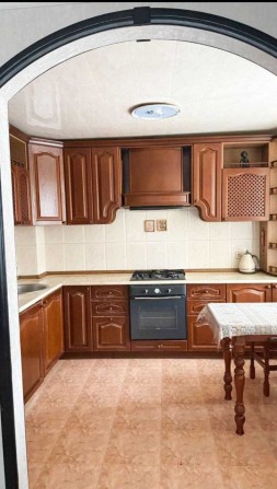 Первая Аренда Большая Однокомнатная Победа 5, рядом б. Славы Плита Газ - фото 1