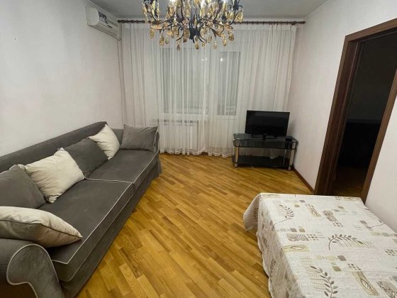 Аренда Лаврухина 11 ТРЦ Район 2 эт Троещина Евроремонт Мебель Техника! Киев