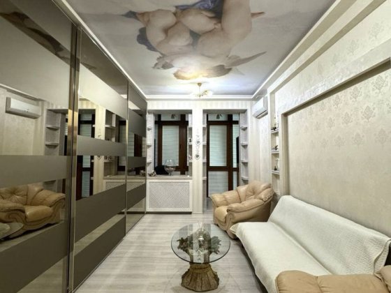 центр пр. Пушкина (Леси Украинки) угол кирова (поля) Днепр