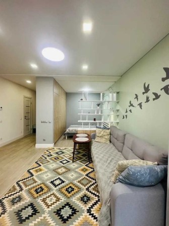 Сдам 1к студию в ЖК Атлант. - фото 1