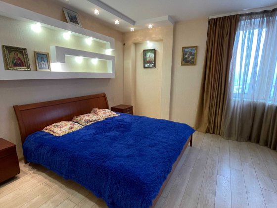 м. Позняки 2 хвилин ходьби, 2-к, 77 кв.м. Гришка Михайла 9 Київ