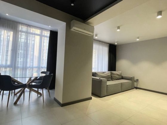 1к ЖК Ривер Парк, Набережная Победы 42, небольшая собачка обсуждается Днепр