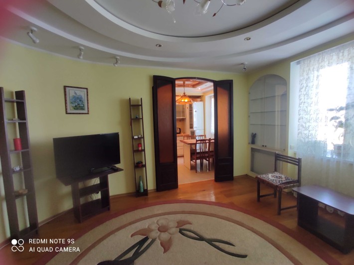 Здам трикімнатну квартиру в центрі Вінниці - фото 1