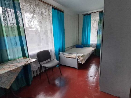 Оренда 2 кім . Вільна. Центр  житн ринку.короткостроково /довгострок.