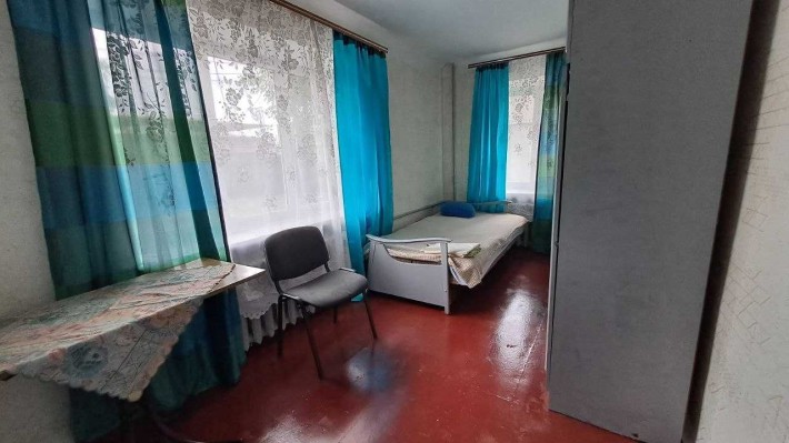 Оренда 2 кім . Вільна. Центр  житн ринку.короткостроково /довгострок. - фото 1